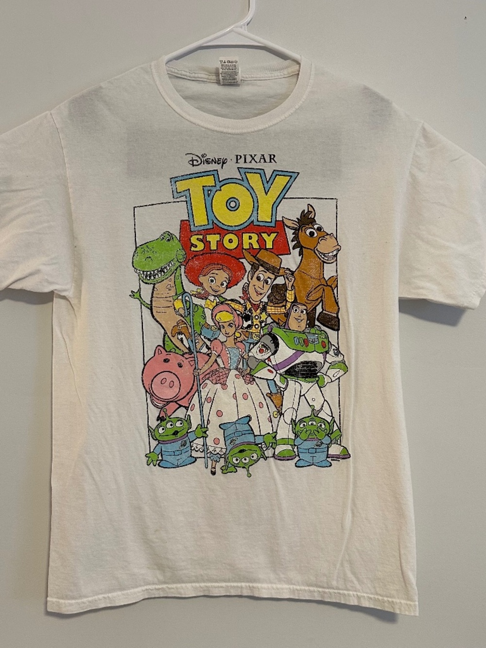 Toy Store Figures Graphic Print T-Shirt Medium White Y2K Retro Short Sleeve